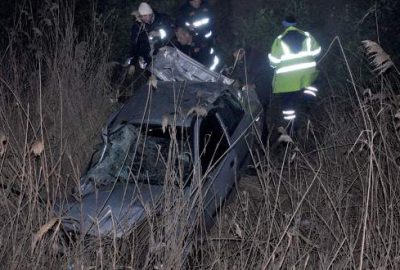 Bursa’da alkollü sürücü aracıyla dereye uçtu