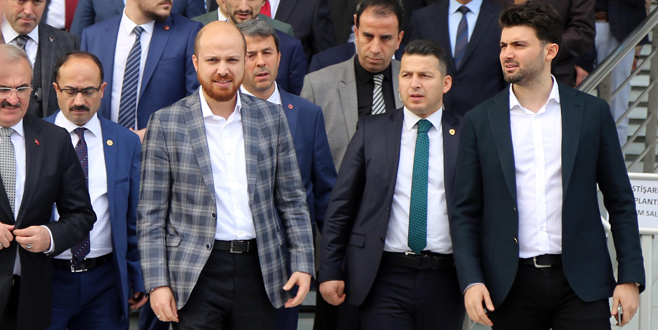 Bilal Erdoğan Bursa’da İmam Hatip mezunları toplantısına katıldı