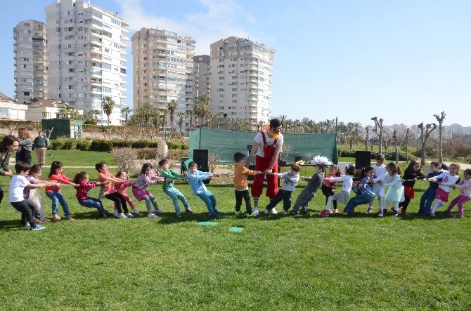 Liseli Derin’in Sosyal Projesi