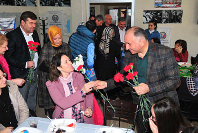 Çağlayan’dan kadınlara destek