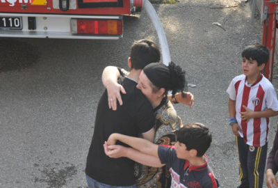 Bursa’da korkutan yangın! İtfaiyeci canını zor kurtardı