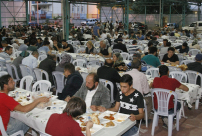 Orhangazi’de iftar sofrası