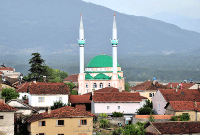 Bursalı çiftçilerden ‘imece’ usulüyle cami