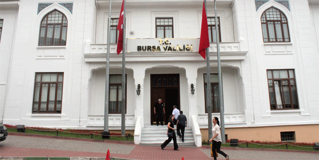 Bursa’da bayraklar yarıya indi