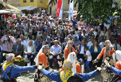 Cumalıkızık’ta festival zamanı