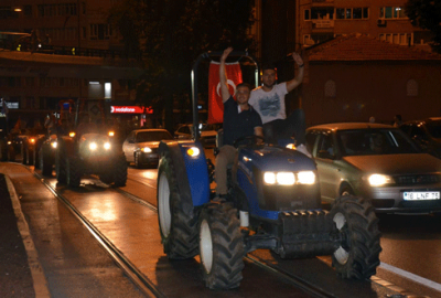 Bursa’da traktörler şehre indi