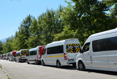 Bursa’da servisçilerden 100 araçlık konvoy