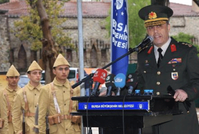 Darbeci albayı gözaltına aldıran tümgeneral emekli edildi