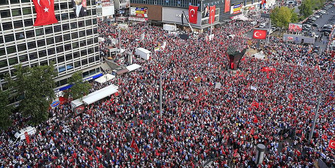 Kızılay Meydanı’nın ismi değişti