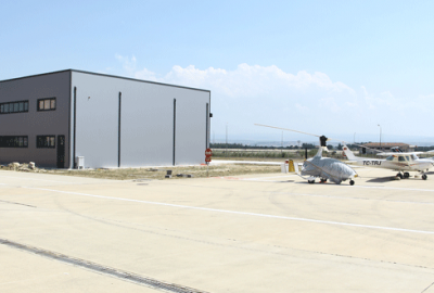 Eğitim uçaklarına hangar