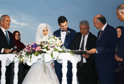 Bakan Müezzinoğlu Bursa’da nikah törenine katıldı