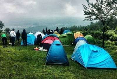 Otostopla Uludağ’a kamp yapmaya geliyorlar