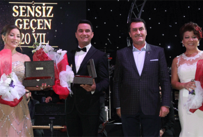 Zeki Müren şarkılarıyla anıldı