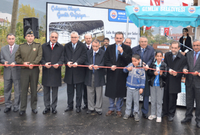 Gemlik’e bir spor salonu daha