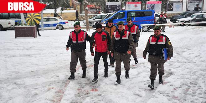 Terör örgütü propagandası yapan 3 kişi tutuklandı