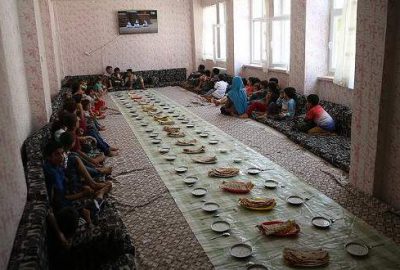 Eski hastane binası Suriyeli kimsesizlere yuva oldu