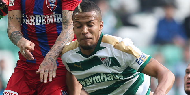 Bursaspor’da Ekong üzüntüsü