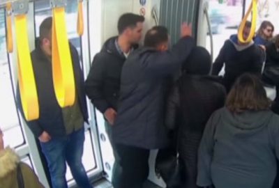 Tramvaydaki sosyal deney kontrolden çıkınca…