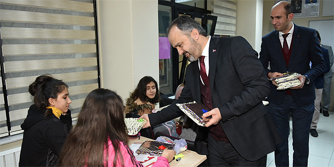 Aktaş’tan öğrencilere ‘teknoloji bağımlılığı’ uyarısı