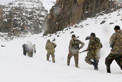 Kato Dağı’nda 1 metre karda PKK’lı arıyorlar