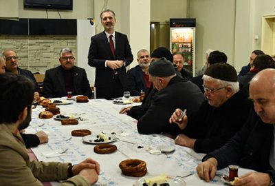 Bereket Sofrası’nda vatandaşlarla buluştu