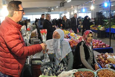 Çiftçi kadınlara Çelik’ten ziyaret