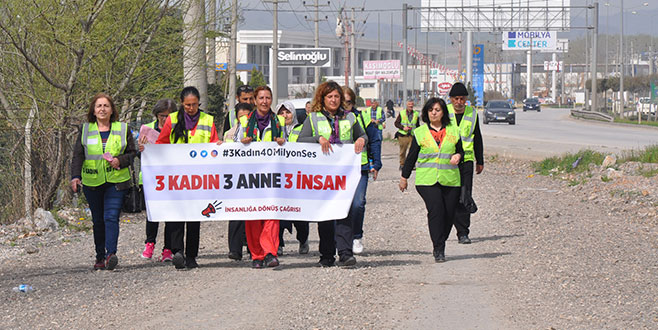 Ankara’ya yürüyen kadınlar İnegöl’e ulaştı