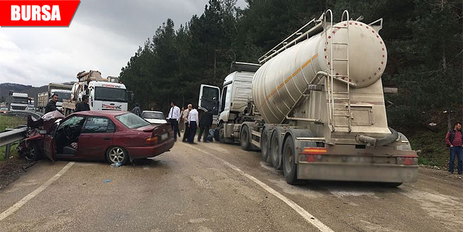 Kafa kafaya çarpıştılar: Yaralılar var