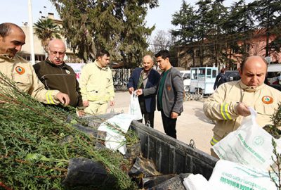 Yenişehir’de fidan dağıtımı