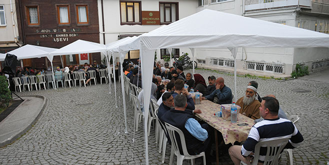 Osmangazi’den hergün 2 bin 800 kişiye iftar