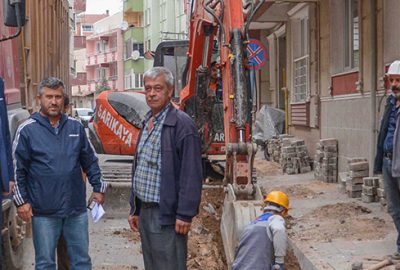 Karacabey’deki elektrik hatları yer altına alınıyor