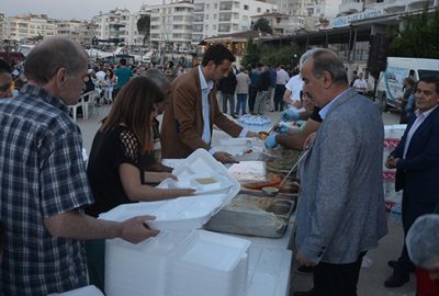 Mudanya’da iftarda buluştular