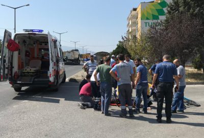 TIR’a çarpan bisiklet sürücüsü yaralandı