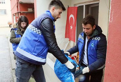 Mudanya’da Zeytin Dalı ekibinden kömür desteği