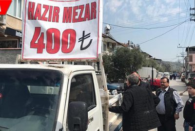 Hazır mezarlar semt pazarında