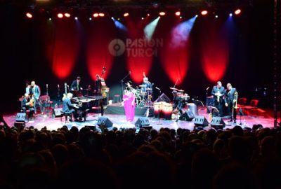 Pink Martini Bursa’da konser verdi