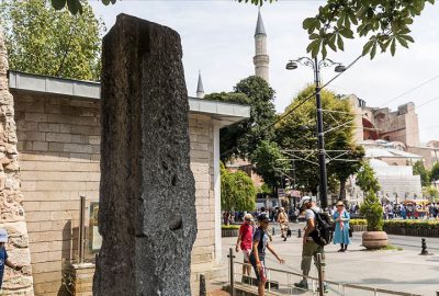 Meraklı bakışların merkezi: Milyon Taşı