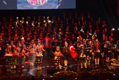 Bursa’da Cumhuriyetin 96. yıldönümü konserle kutlandı