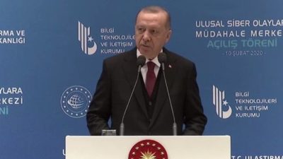 Erdoğan’dan sosyal medya ve internet uyarısı