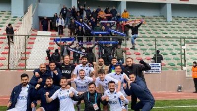 Karacabey Belediyespor’un şakası yok…