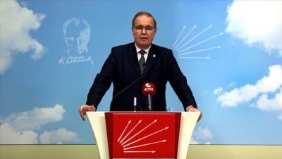 CHP’de olağan kurultay koronavirüs nedeniyle ertelendi