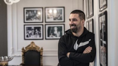 Arda Turan sessizliğini bozdu; 3 yıl daha oynarım…