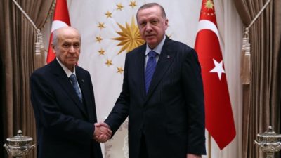 Erdoğan, Bahçeli ile telefonda görüştü