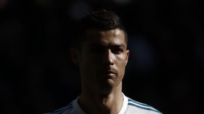 Ronaldo’dan ‘evde kal’ çağrısı