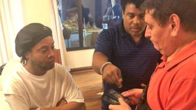 Ronaldinho’ya şok… O ülkede gözaltına alında…