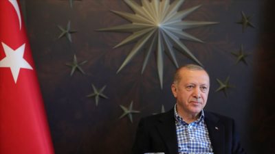 Cumhurbaşkanı Erdoğan, A Milli Takımı oyuncularıyla videokonferansla görüştü