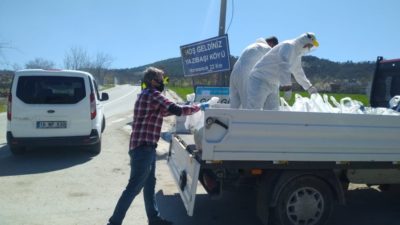 Bursa’da karantinadaki mahalleye Büyükşehir desteği