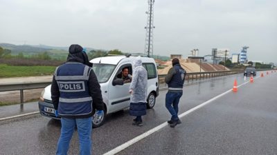 Yasak sonrası Bursa-İzmir yolu boşaldı