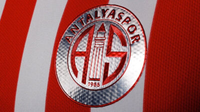 Antalyaspor’da 3 futbolcuya veda