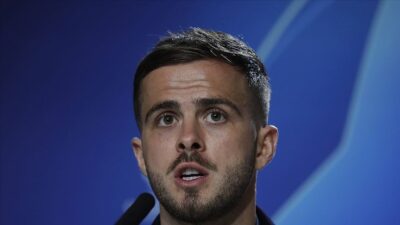 Barcelona’nın yeni transferi Pjanic koronaya yakalandı